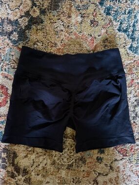 High-Waist Black Women's Scrunch Butt Active Shorts